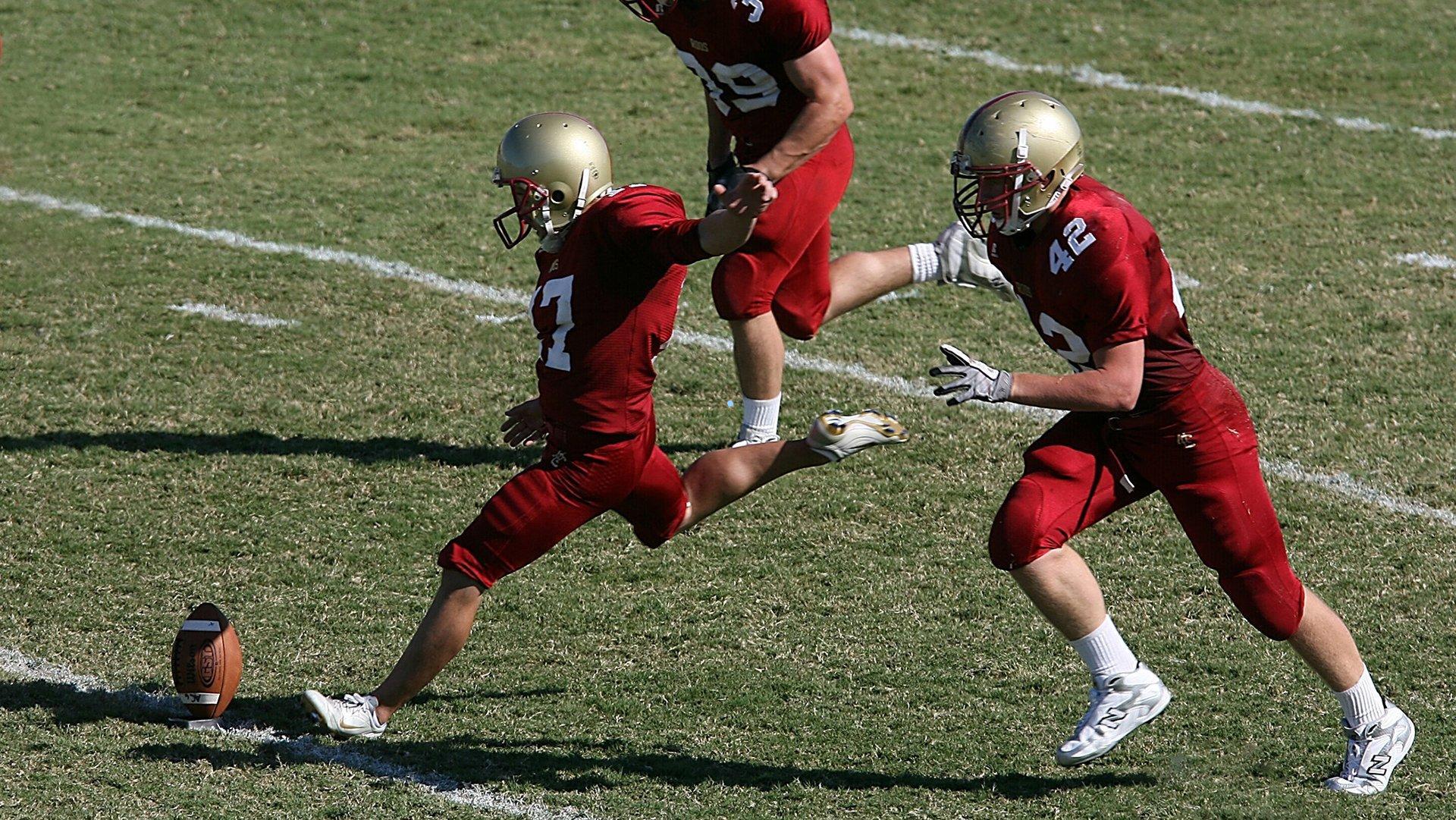 点球大战决胜!U23国足惊险晋级亚洲杯决赛 门将李昊激情喊话展雄心