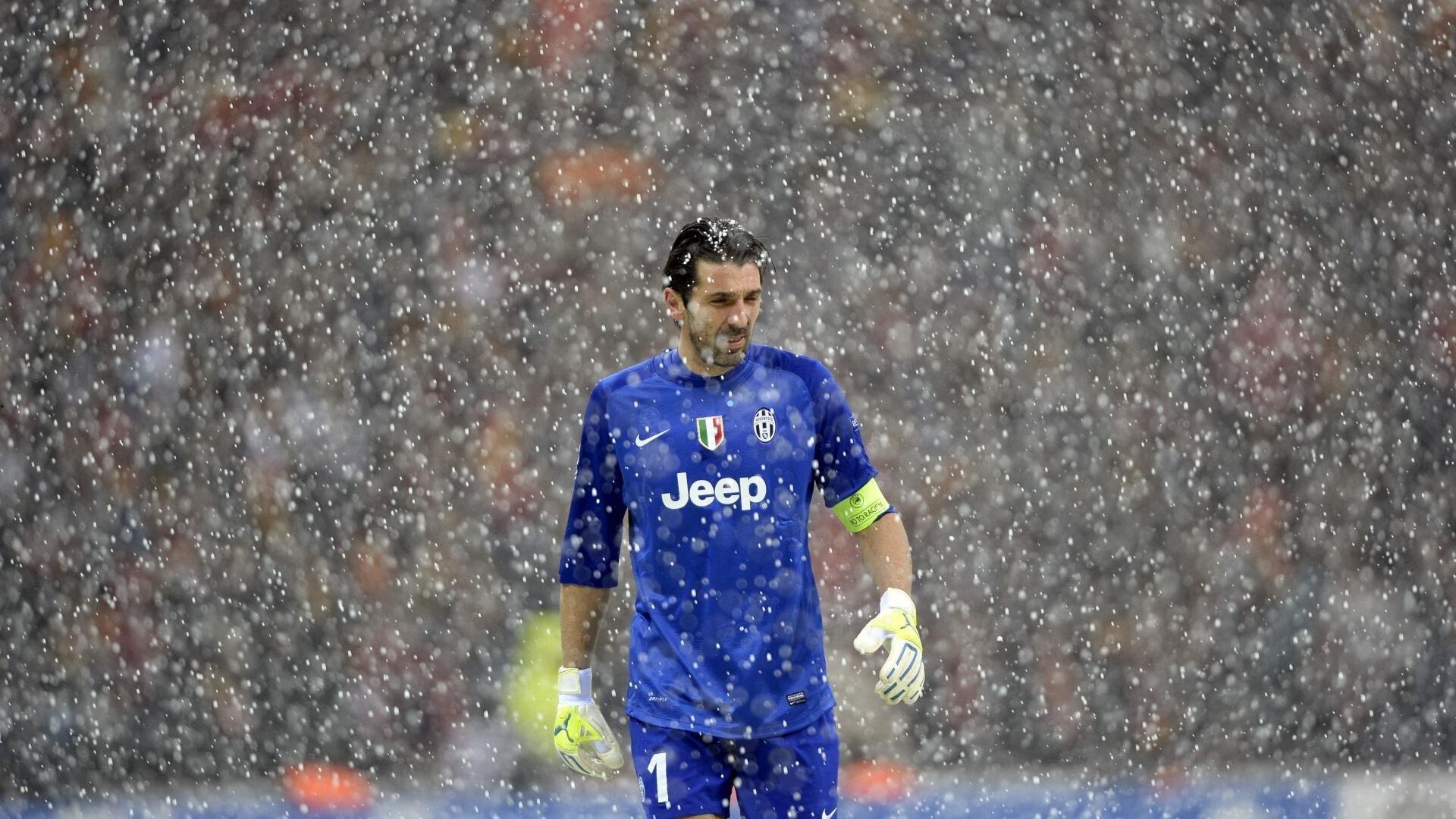 半场战报，博洛尼亚客场3-1力压维罗纳，奥尔班、卡斯特罗与厄德高联袂演绎进球盛宴